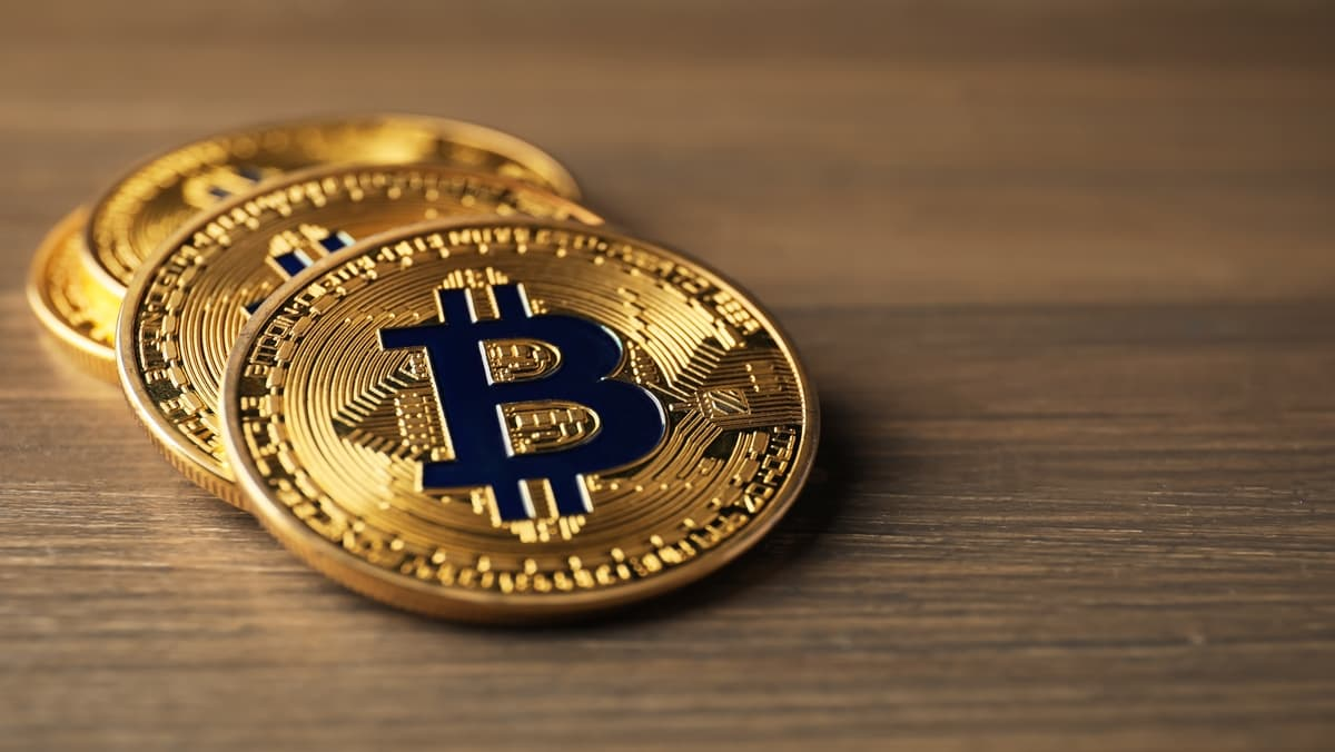 Bitcoin BTC Bottom Predicted at $42K by October, Here’s Why AI Crypto Presale $MT Is the High-Upside Play